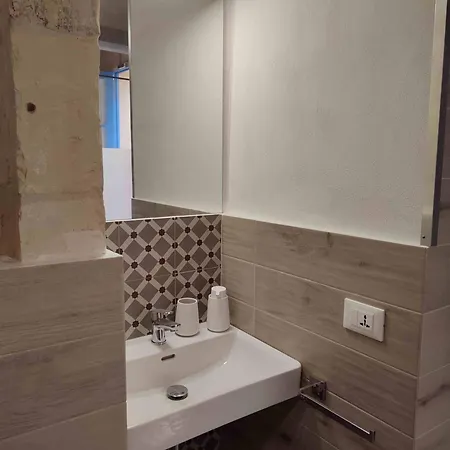 Blue House 9 & Breakfast