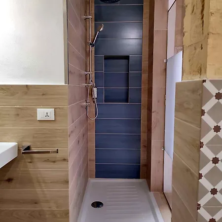 Bed & Breakfast Blue House 9 & Breakfast 4*