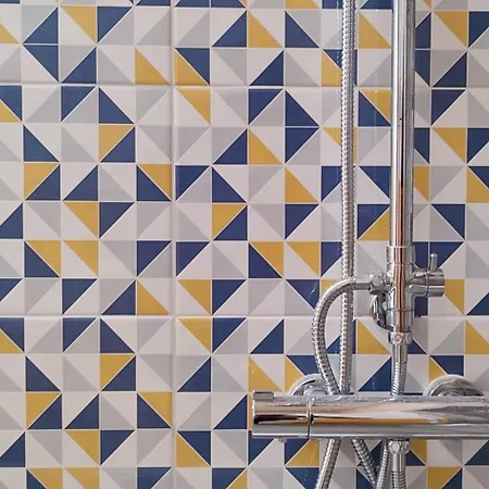 Blue House 9 & Breakfast Bed & Breakfast