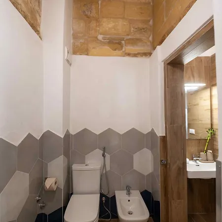 Blue House 9 & Breakfast Bed & Breakfast 4*