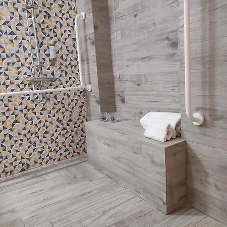 Blue House 9 & Breakfast