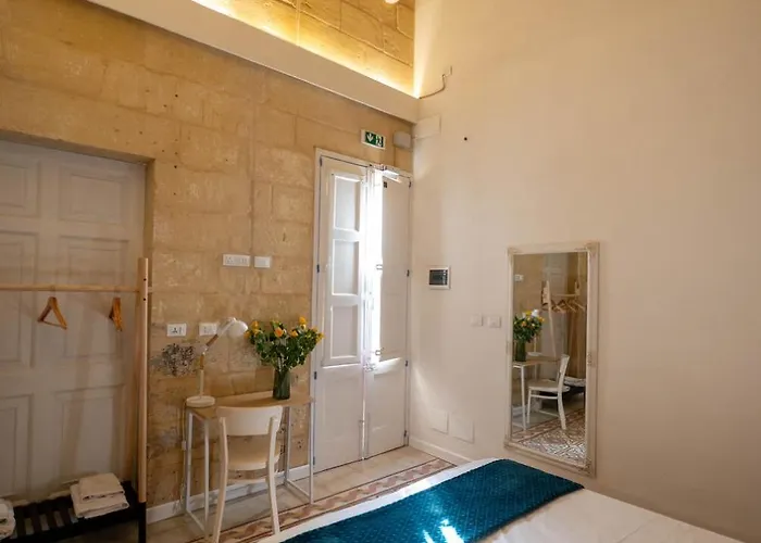 Blue House 9 & Breakfast