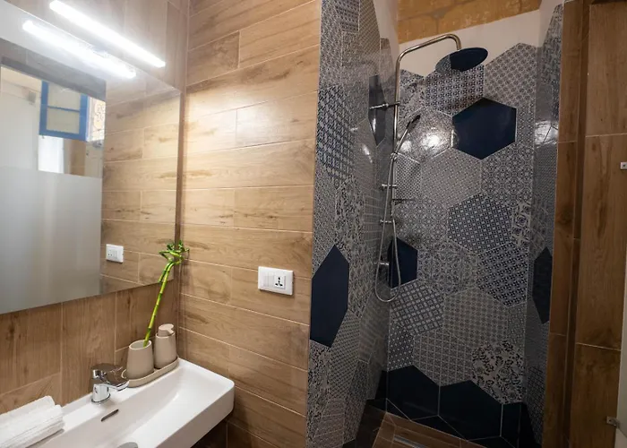 Blue House 9 & Breakfast 4* Birgu