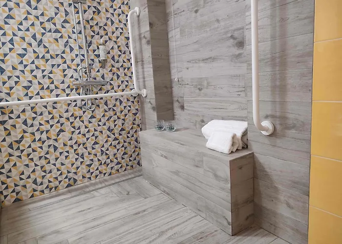 Blue House 9 & Breakfast