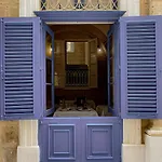 Bed & Breakfast Blue House 9 & Breakfast 4*