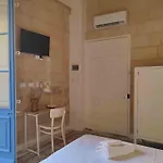Blue House 9 & Breakfast Bed & Breakfast 4*