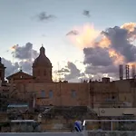 Blue House 9 & Breakfast Birgu