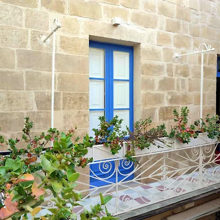 Bed & Breakfast Blue House 9 & Breakfast