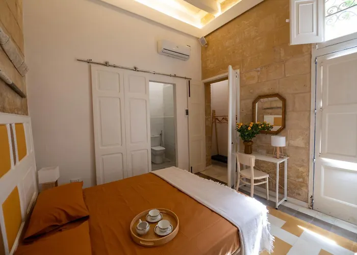 Blue House 9 & Breakfast