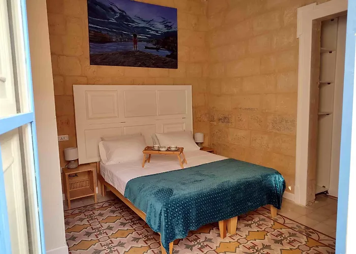 Frühstückspension Blue House 9 & Breakfast 4*